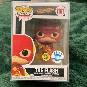 Funko Pop The Flash Red and Yellow Exclusive
